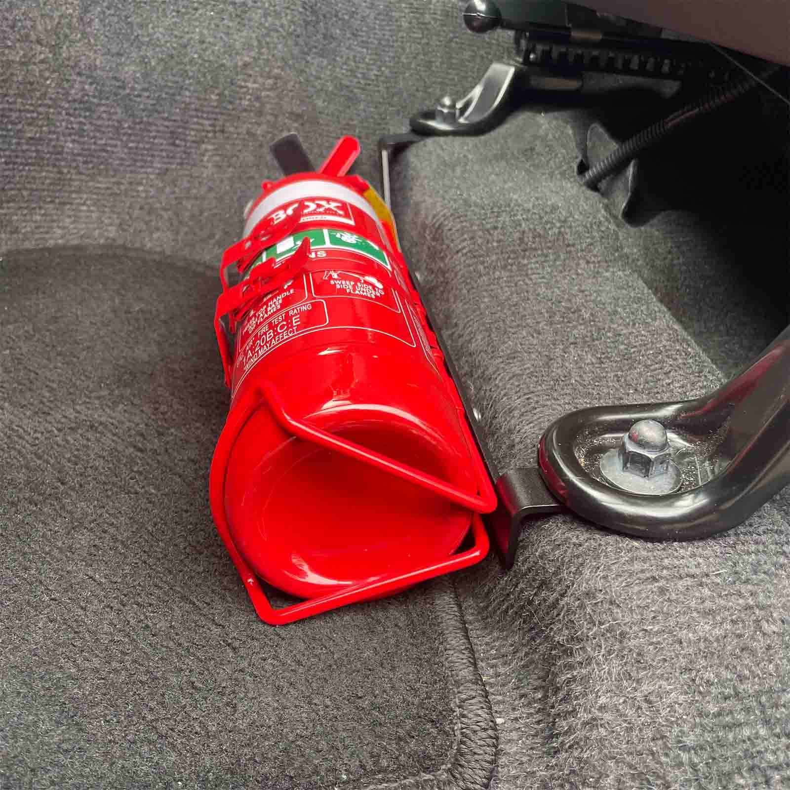 MITSUBISHI TRITON MR FIRE EXTINGUISHER BRACKET - Image 4
