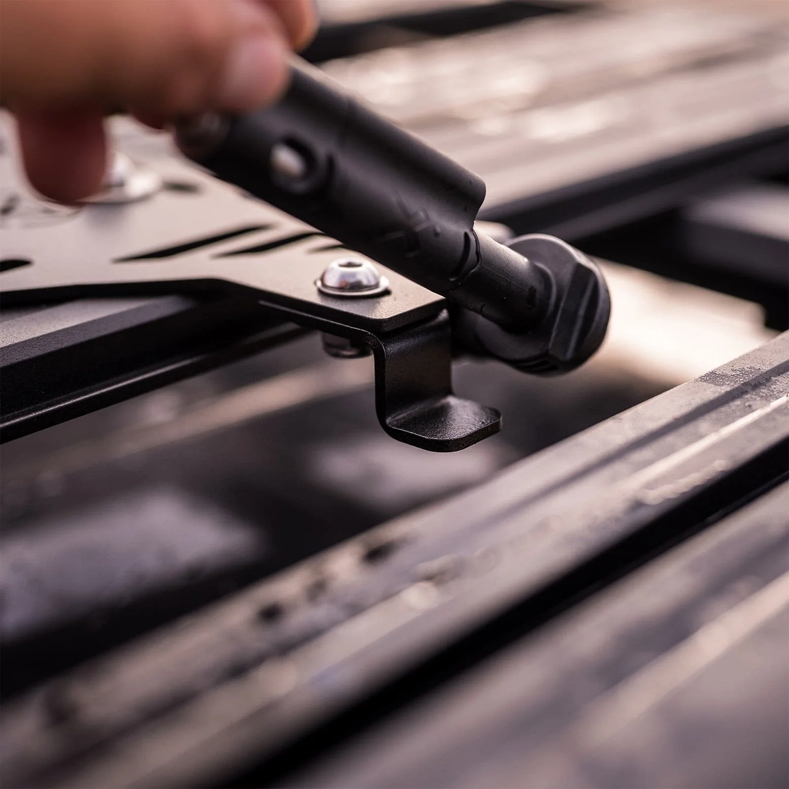 MX-360 Maxtrax Foldable Pin Mount - Image 3