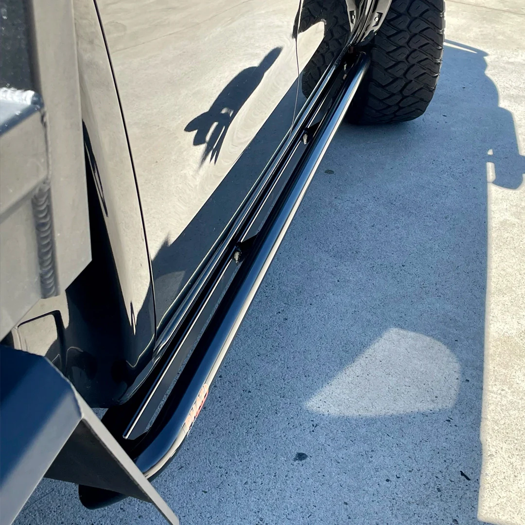 Nissan Navara NP300 Rock Sliders / Side Steps – Powdercoated - Image 3