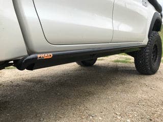 Toyota Hilux N80 ANGLED Rock Sliders / Side Steps – Powdercoated - Image 4