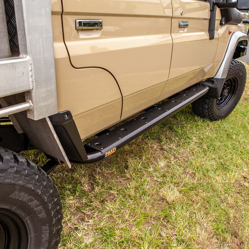 Toyota LandCruiser 79 Series Dual Cab FLAT Rock Sliders / Side Steps - Image 3